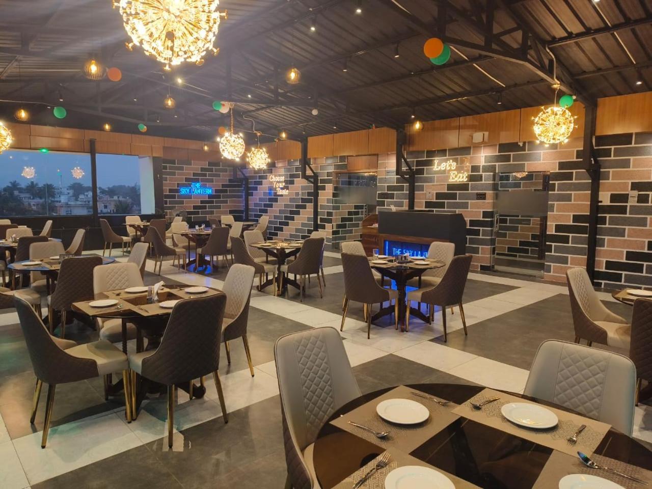 The Greenstar Inn Premium Bhubaneswar Extérieur photo